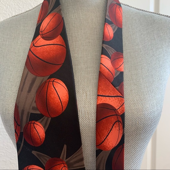 Basketball tie RALPH MARLIN in “Just Balls” collectable pattern, coach gift - Picture 2 of 11